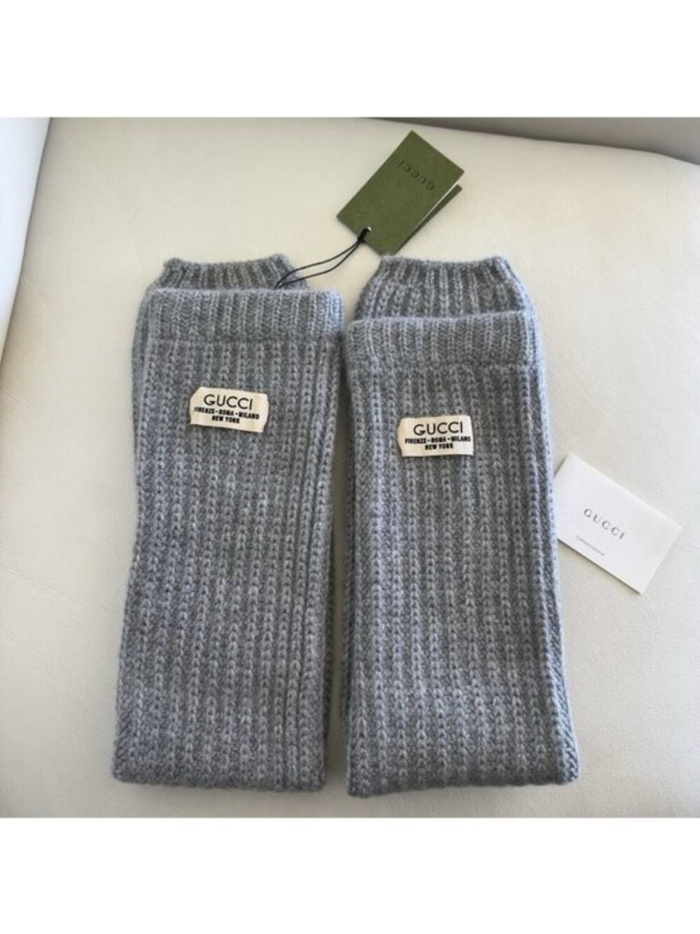 NWT GUCCI Knit Cashmere Leg Warmers Grey 100% Authentic Sz M - Picture 7 of 7